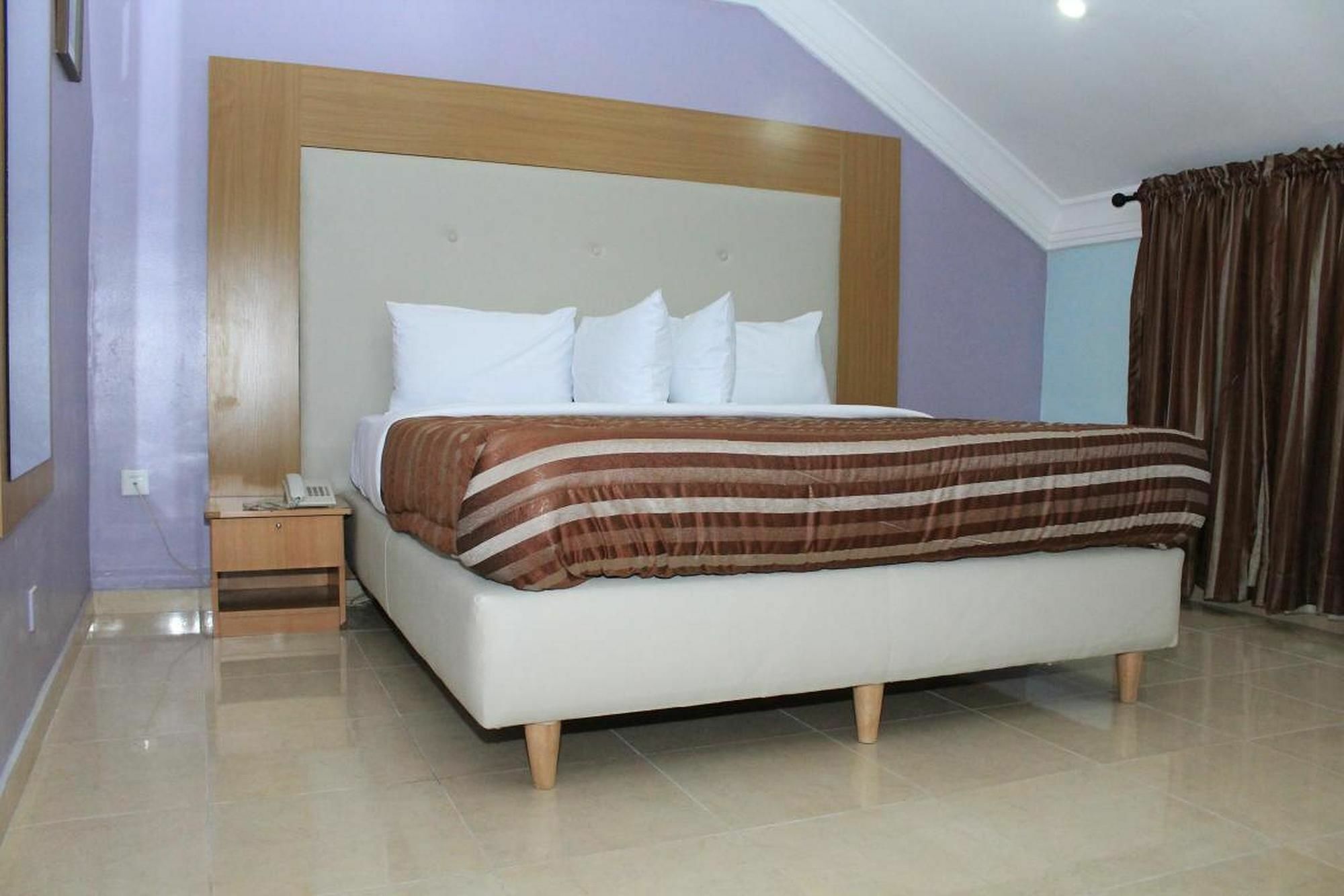 Chateux De Atlantique Hotel Aliayabiagba Bagian luar foto